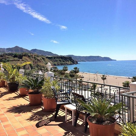 Apartamentos Hc Burriana Playa Nerja Kültér fotó